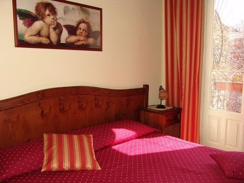 Valentino Hotel
